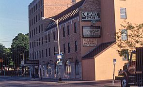 19970724 02 Ojibway Hotel, Sault Ste. Marie, MI (5897909449)