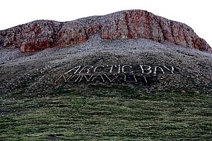 Arctic Bay Welcome Sign