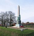 Bromley War Memorial (geograph 5226971).jpg