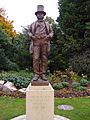 Brunel Statue on Brunel University grounds.jpg