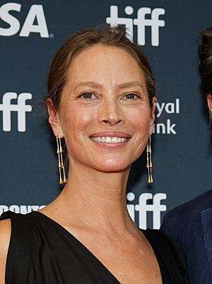 Christy Turlington and Edward Burns at the 2024 Toronto International Film Festival (cropped).jpg