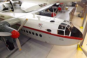 G-ANTK Avro York Dan Air (9424995386)