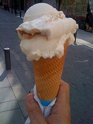 Helado de leche merengada