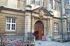 Hertford College Oxford 20040124