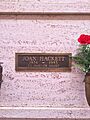 Joan Hackett Grave