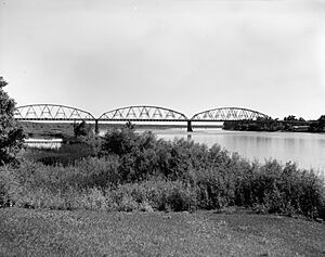 Liberty Memorial Bridge, Spanning Missouri River at I-94, Bismarck (Burleigh County, North Dakota)