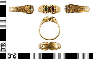Medieval , Finger Ring (FindID 825168).jpg