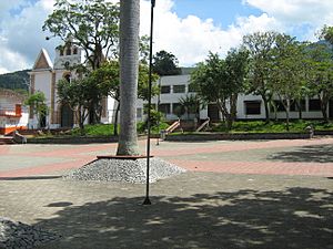 Parque Diego Echavarría Misas -Barbosa.JPG