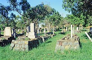 Thursday Island Cemetery Japanese Graves (section A) (2001).jpg