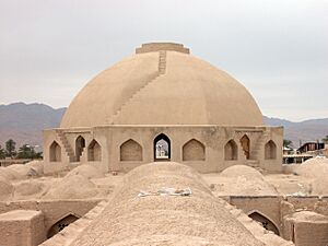 گنبد اصلی چهارسوق بازار لار