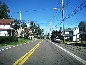 Courtdale Avenue eastbound in Courtdale