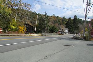 NY 97 leading into Barryville