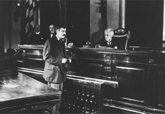 Judge Landis and Warren Cook in The Immigrant