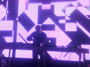 Mark Bell (LFO) on stage in Moscow