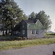 Overzicht van de voormalige burgemeesterswoning - Opmeer - 20383930 - RCE