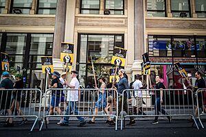 SAG-AFTRA Picket (53084795239)