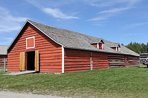 Saddlehorse Barn Bar U Ranch 2952