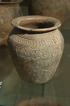 Slavic pottery vessel from Klučov, 8th-ealry 9th century AD, 187607