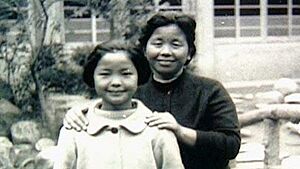 Teresea Teng & mother