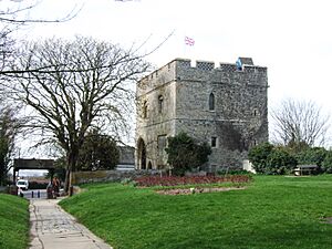 The Gatehouse, Minster Abbey - geograph.org.uk - 1805922