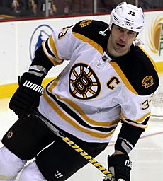 Zdeno Chara - Boston Bruins 2012.jpg