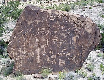 Big Rocks petroglyphs