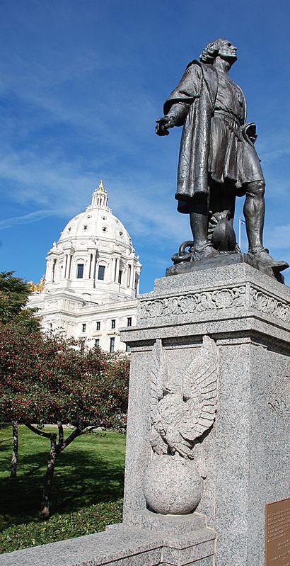 Christopher Columbus Statue-Minnesota State Capitol-October 8, 2013.jpg