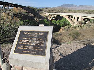 National Register of Historic Places plaque for Ciénega Bridge.