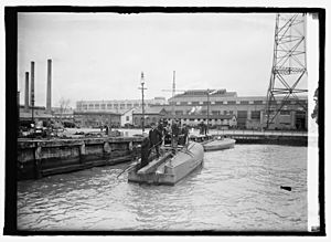 Coastal Patrol motor boats, 3-(22) LCCN2016846192