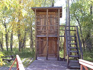 Dbl decker outhouse