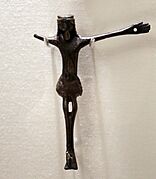 Figura di crocifisso in lega di rame dorata, 1470 ca., irlanda