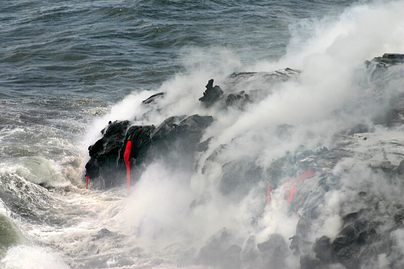 Lava enters pacific