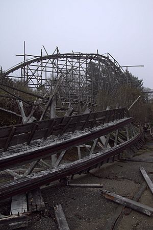 LincolnParkRollerCoaster
