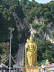 Malaysia - 016 - KL - Batu Caves Hindu temple (3509723059).jpg