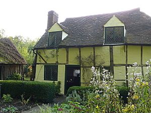 Oakhurst Cottage, Hambledon - geograph.org.uk - 1161233