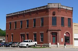 People's State Bank (Diller) from SE 1