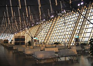 Shanghai Pudong International Airport Interior