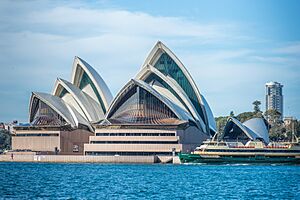 Sydney Opera House mid-morning