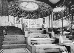 Taut Glass Pavilion interior 1914
