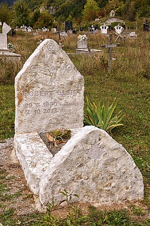 Theth, Fushë-Theth – Cemetery 04 Robert Elsie