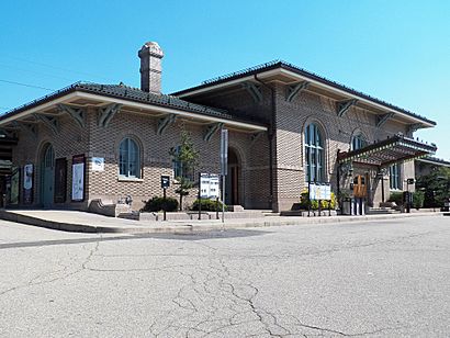 Train Station, Morristown, New Jersey (8537564191).jpg