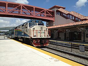 Tri Rail Locomotive 805 Ft Lauderdale Tri Rail Station (8620221514)