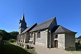 Église Saint-Martin de Saint-Martin-de-Bienfaite-la-Cressonnière (1).jpg