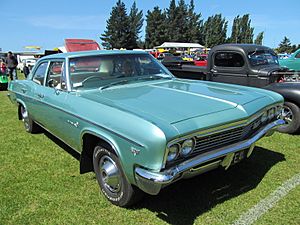 1966 Chevrolet Impala (11364117754)