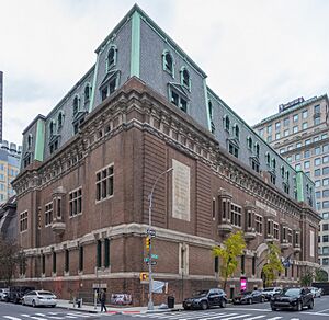 69th Regiment Armory (51710072774).jpg