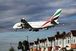 A6EEE-LHR-20241011-161753