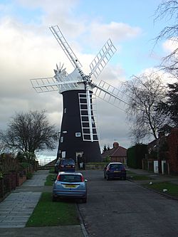Holgate Windmill - 2011-12-26.jpg