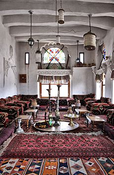 House Interior, Sanaa (10720986825)