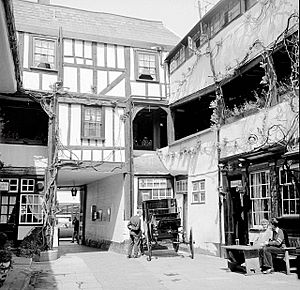 New Inn, Northgate Street - geograph.org.uk - 396300