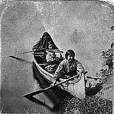 Ojibwe-women-canoe-St Louis River